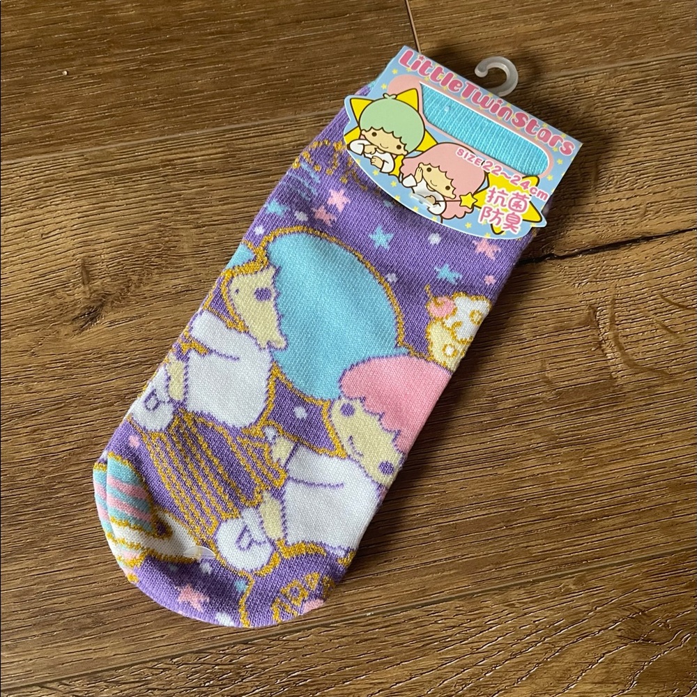 LITTLE TWIN STARS-Imported (NWT) Women’s No Show Socks